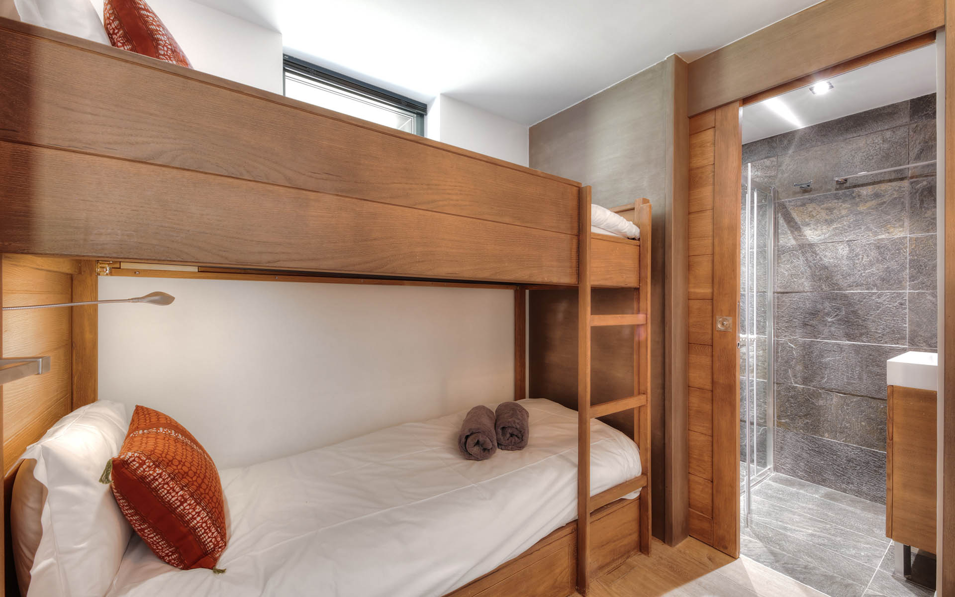 Chalet Elevation, Chamonix