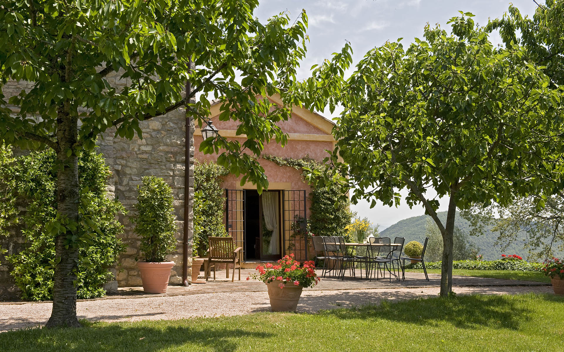 Villa San Savino, Umbria