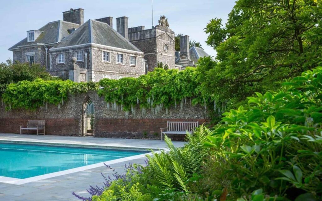 farleigh wallop pool and house 900x600 1