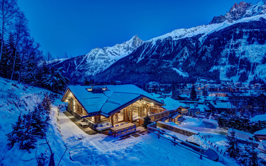 Chalet Azurite, Central Chamonix