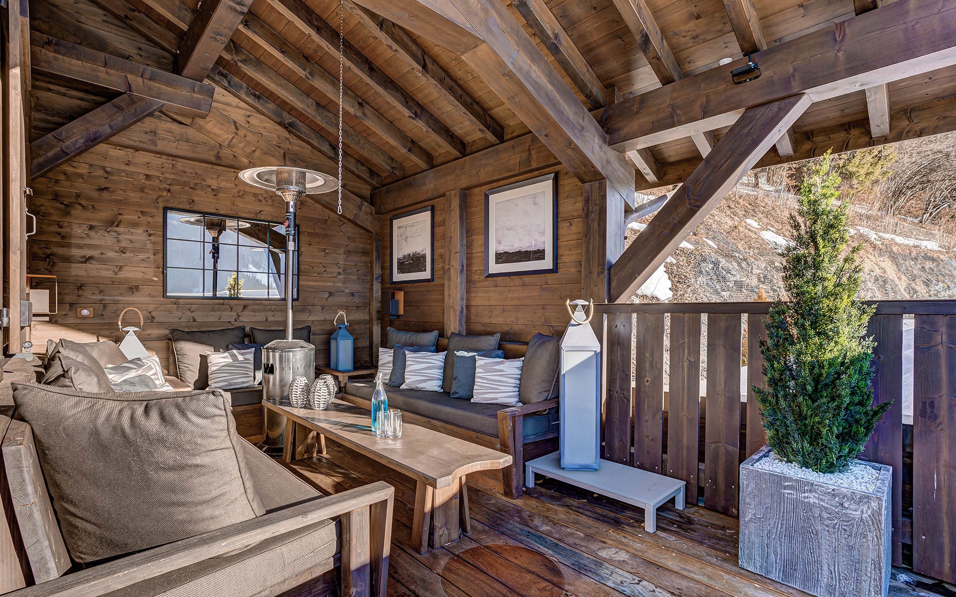 Chalet X, Morzine