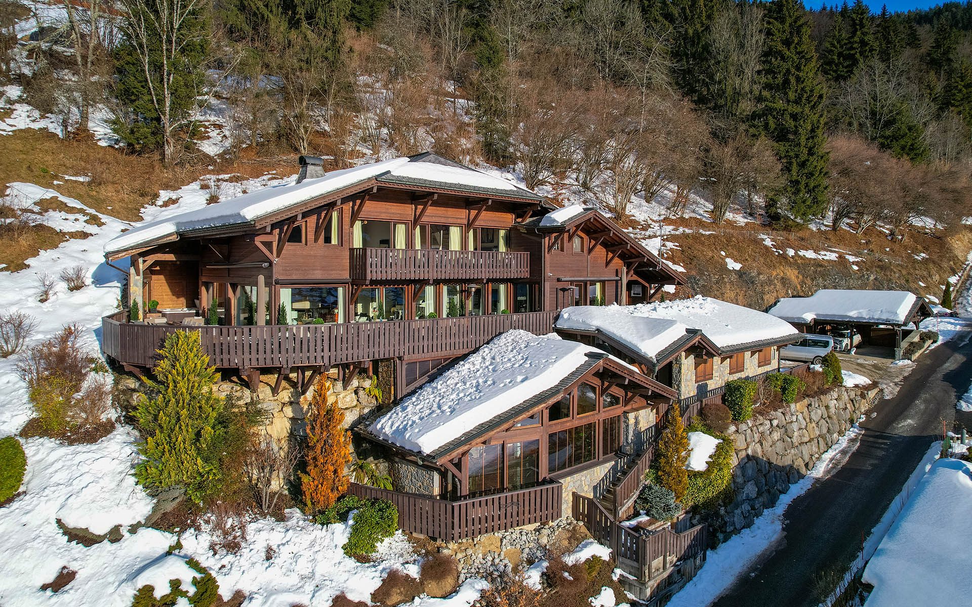 Chalet X, Morzine