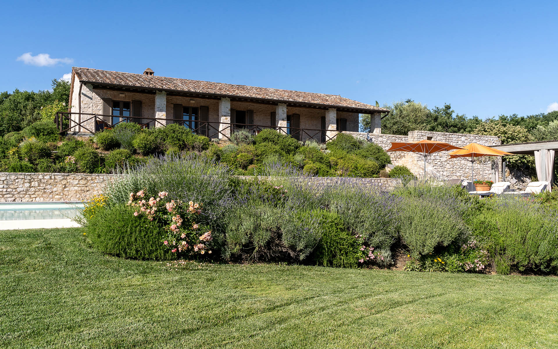 Villa Monticelli, Umbria