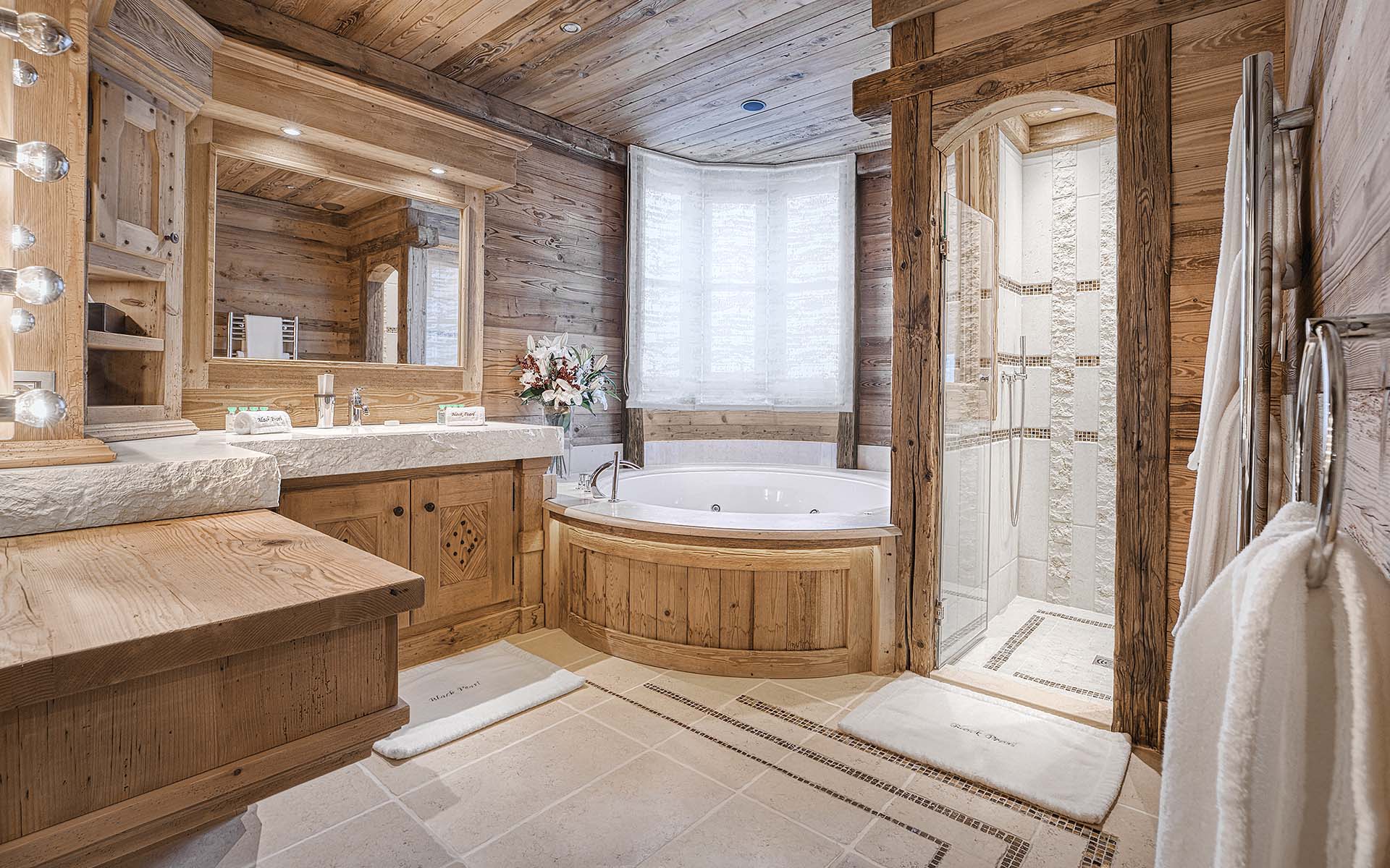 Chalet Black Pearl, Courchevel 1850