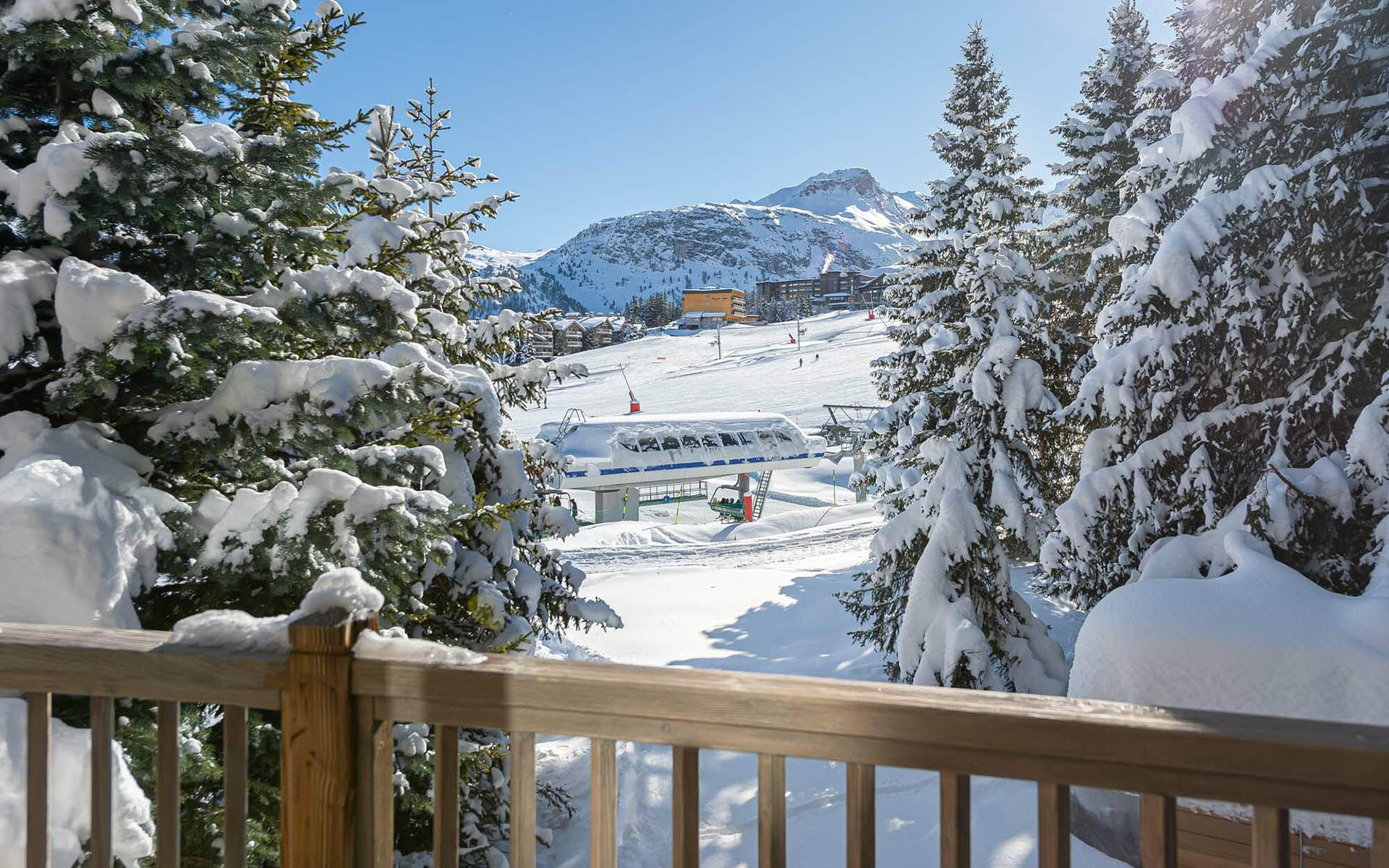 Chalet Bellarossa, Courchevel 1850