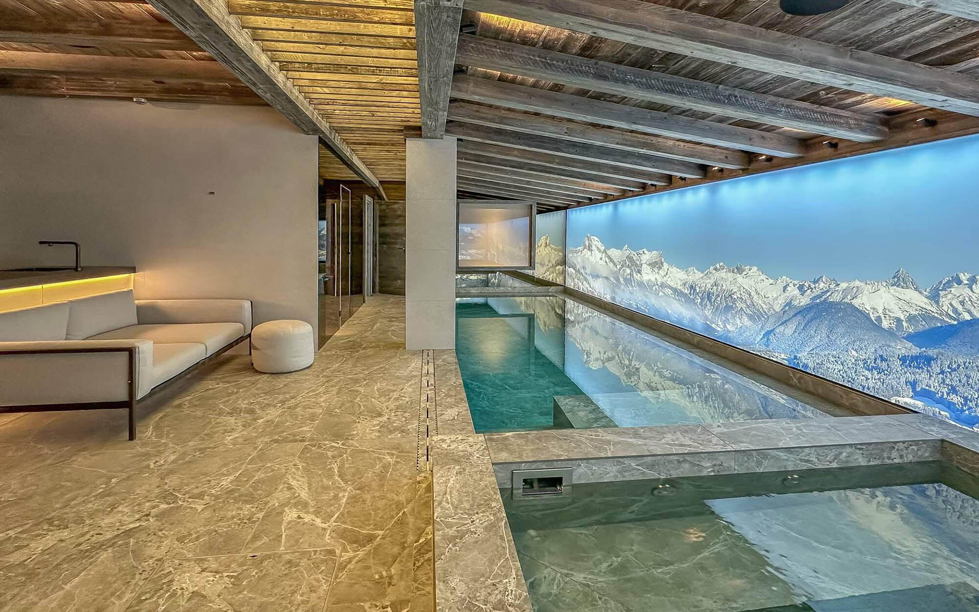 Chalet Bellarossa, Courchevel 1850