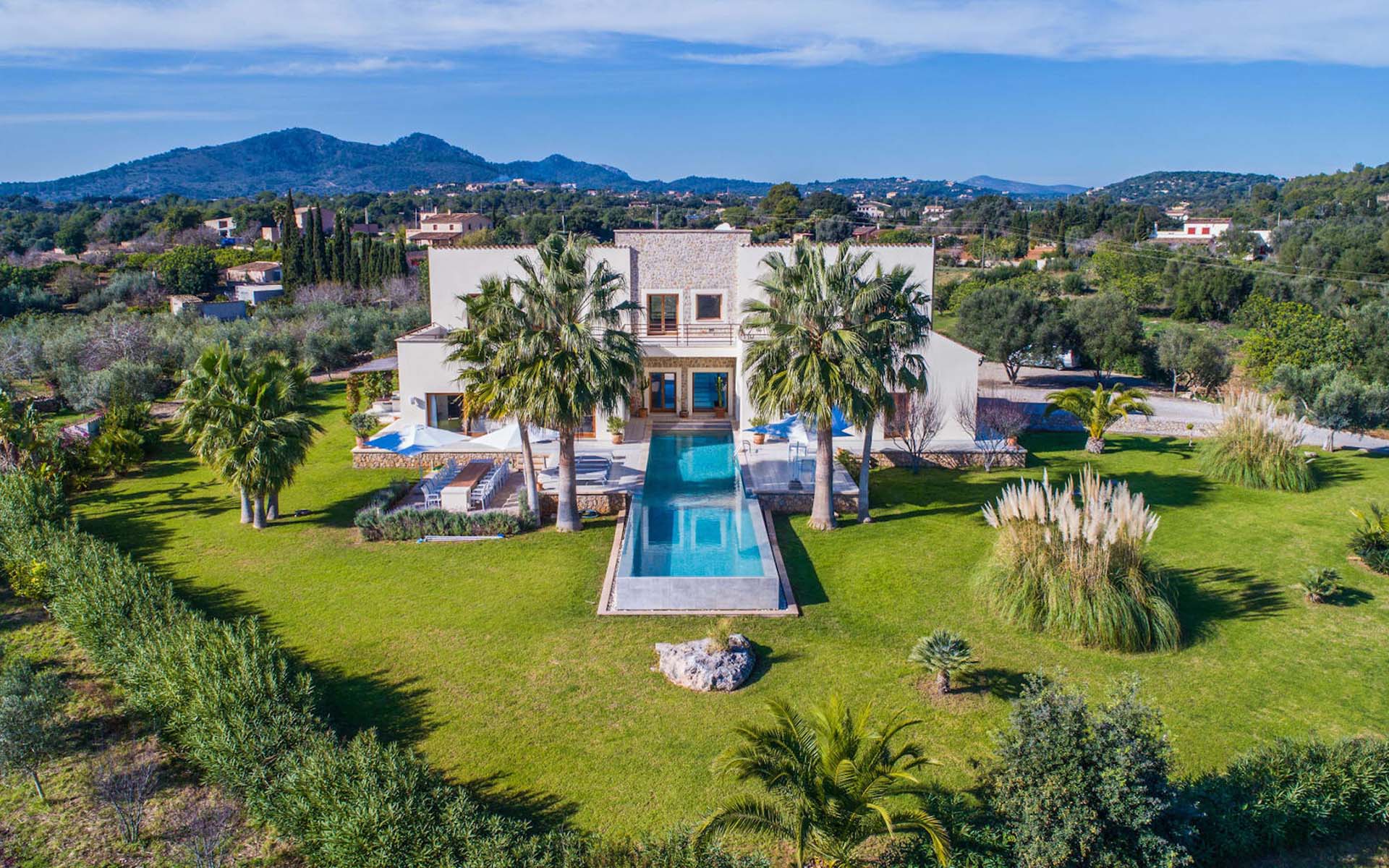 Villa Serefina, Majorca