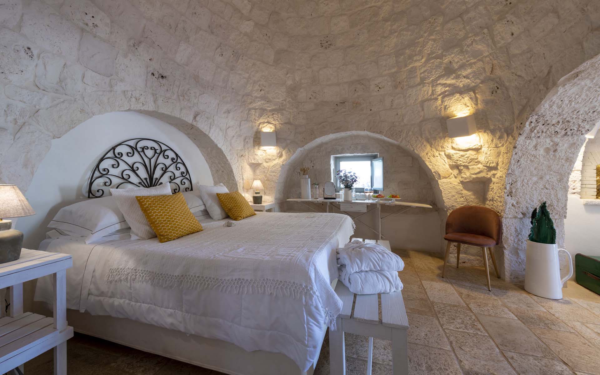 Casa Badra, Puglia