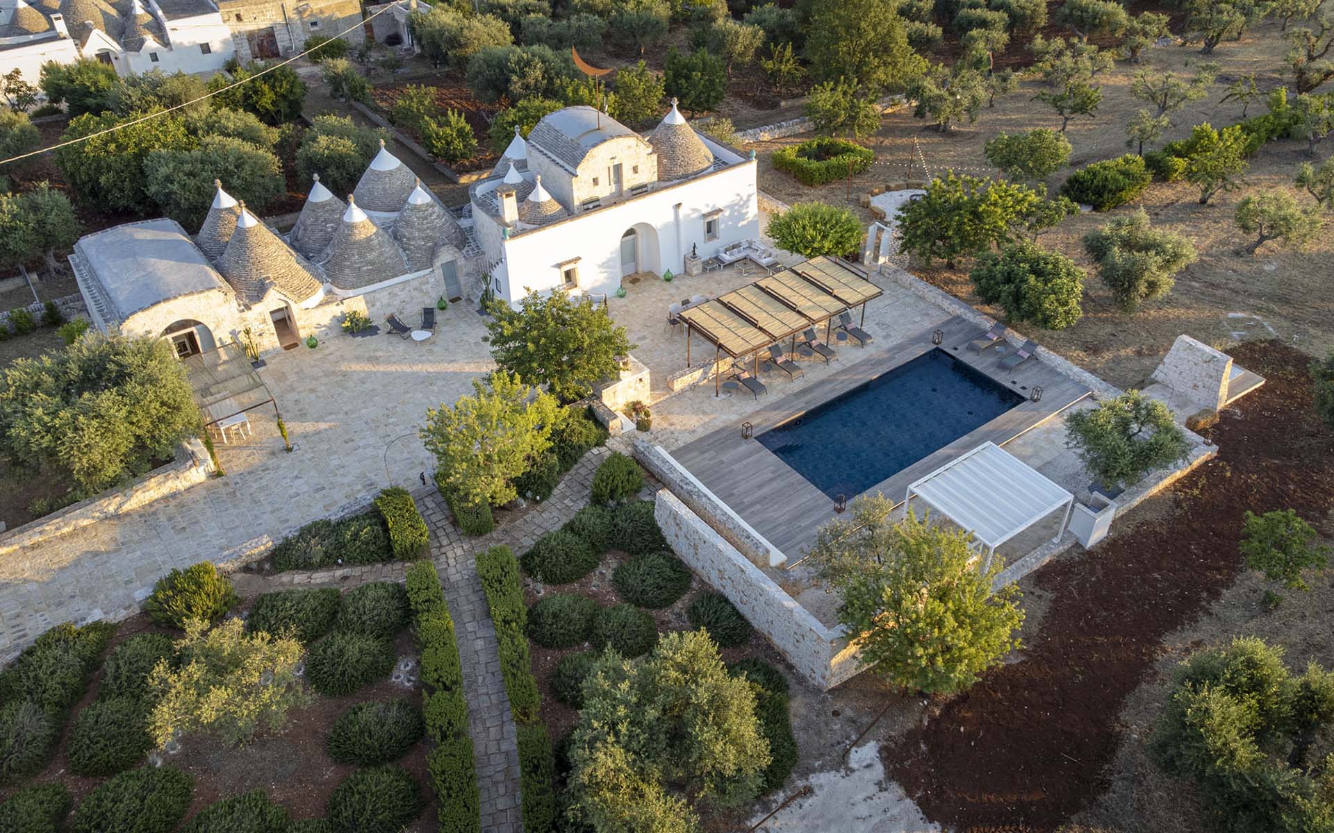 Casa Badra, Puglia