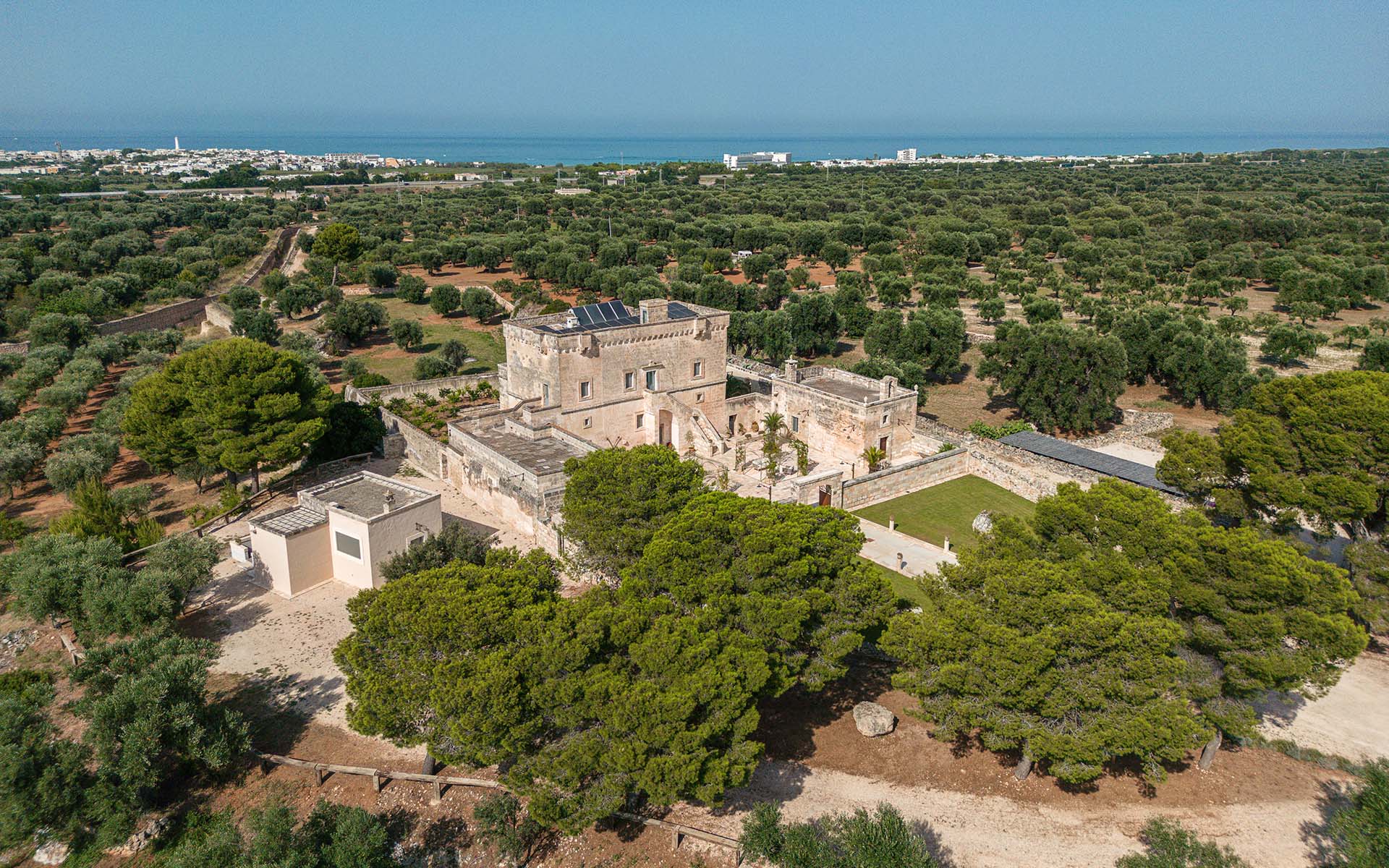 Masseria Torrelonga, Puglia