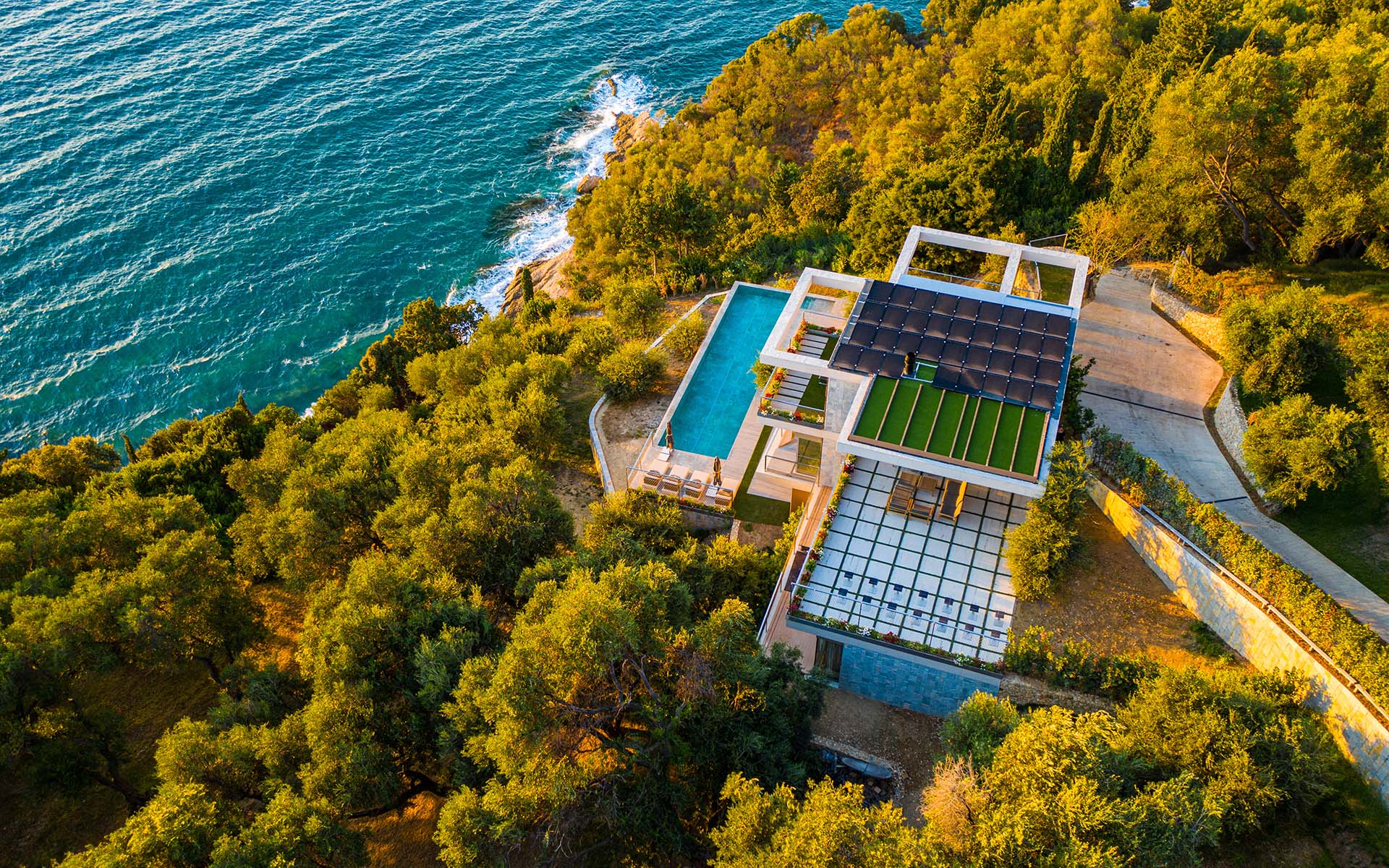 Villa Feroula, Corfu