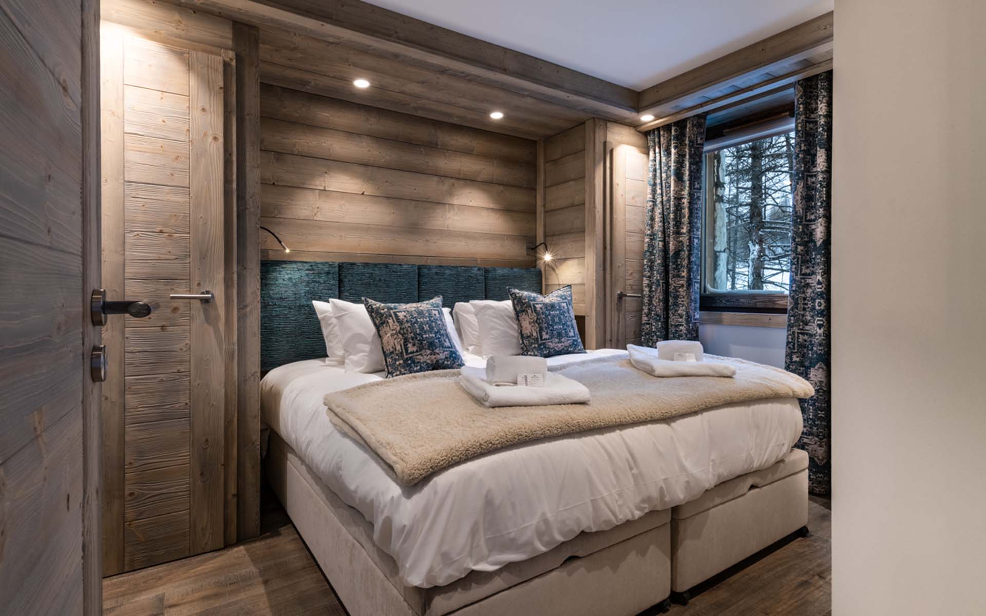 Vail Lodge 4 Bedroom Apartments, Val d’Isère