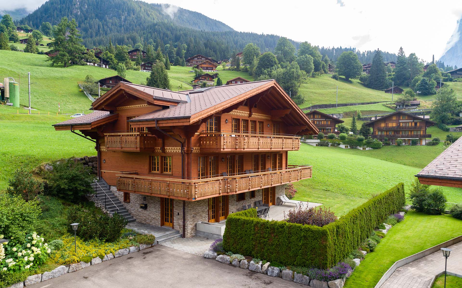 Chalet Alia, Grindelwald Firefly Collection
