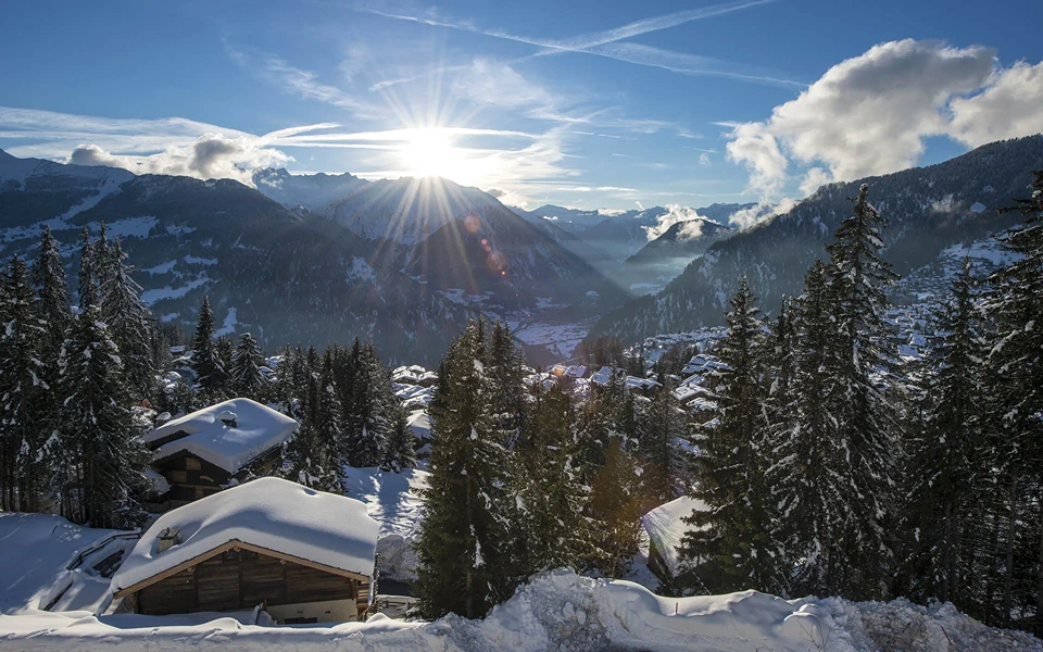 Luxury Ski Chalets in Verbier Tile