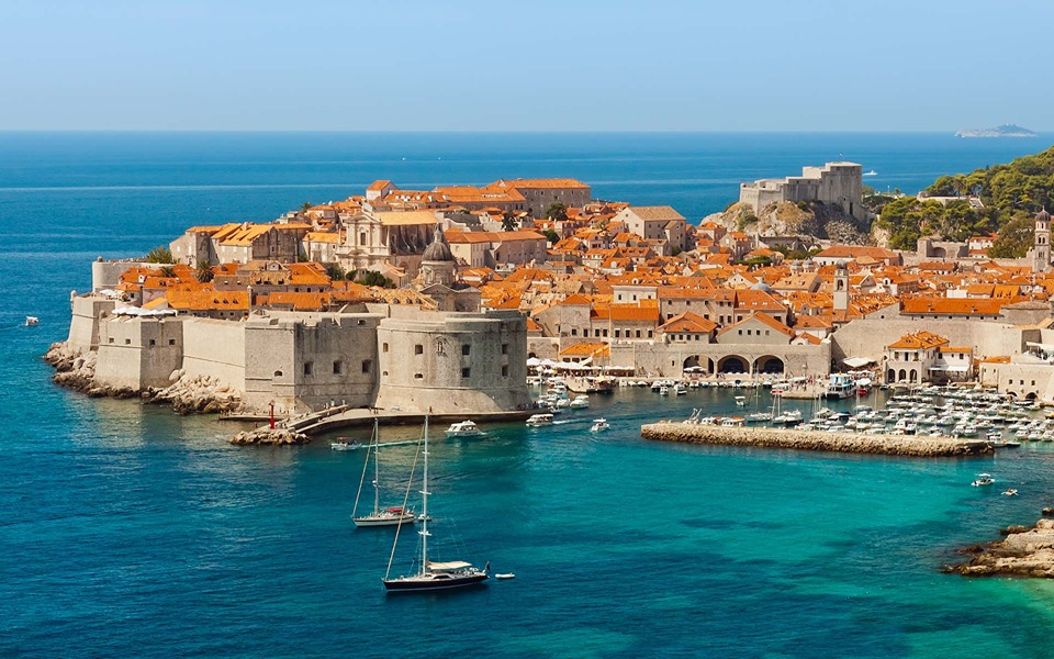 Luxury Villas In Dubrovnik Tile, The Finest Luxury Ski Chalets &amp; Villas - Firefly Collection