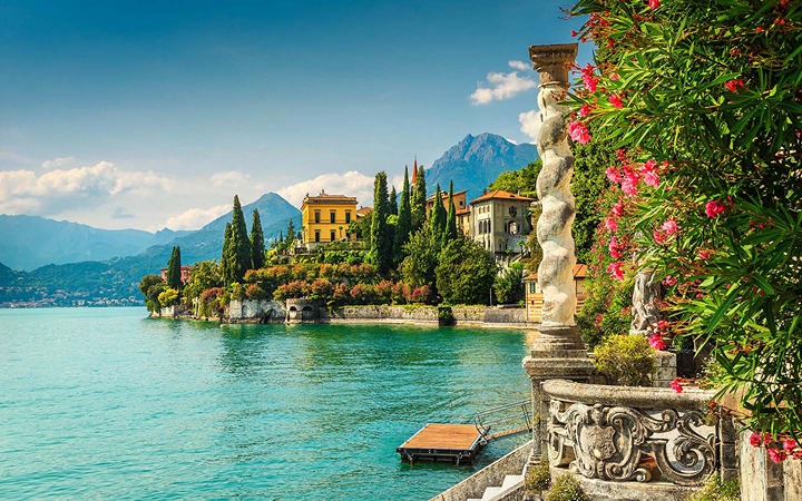 Luxury Villas in Lake Como Tile