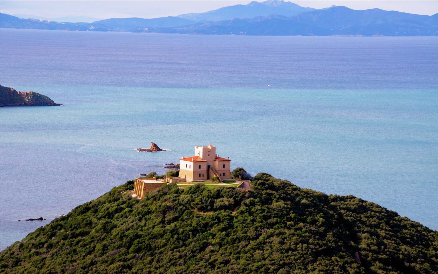 Tuscany Luxury Holiday Guide The Finest Luxury Ski Chalets & Villas