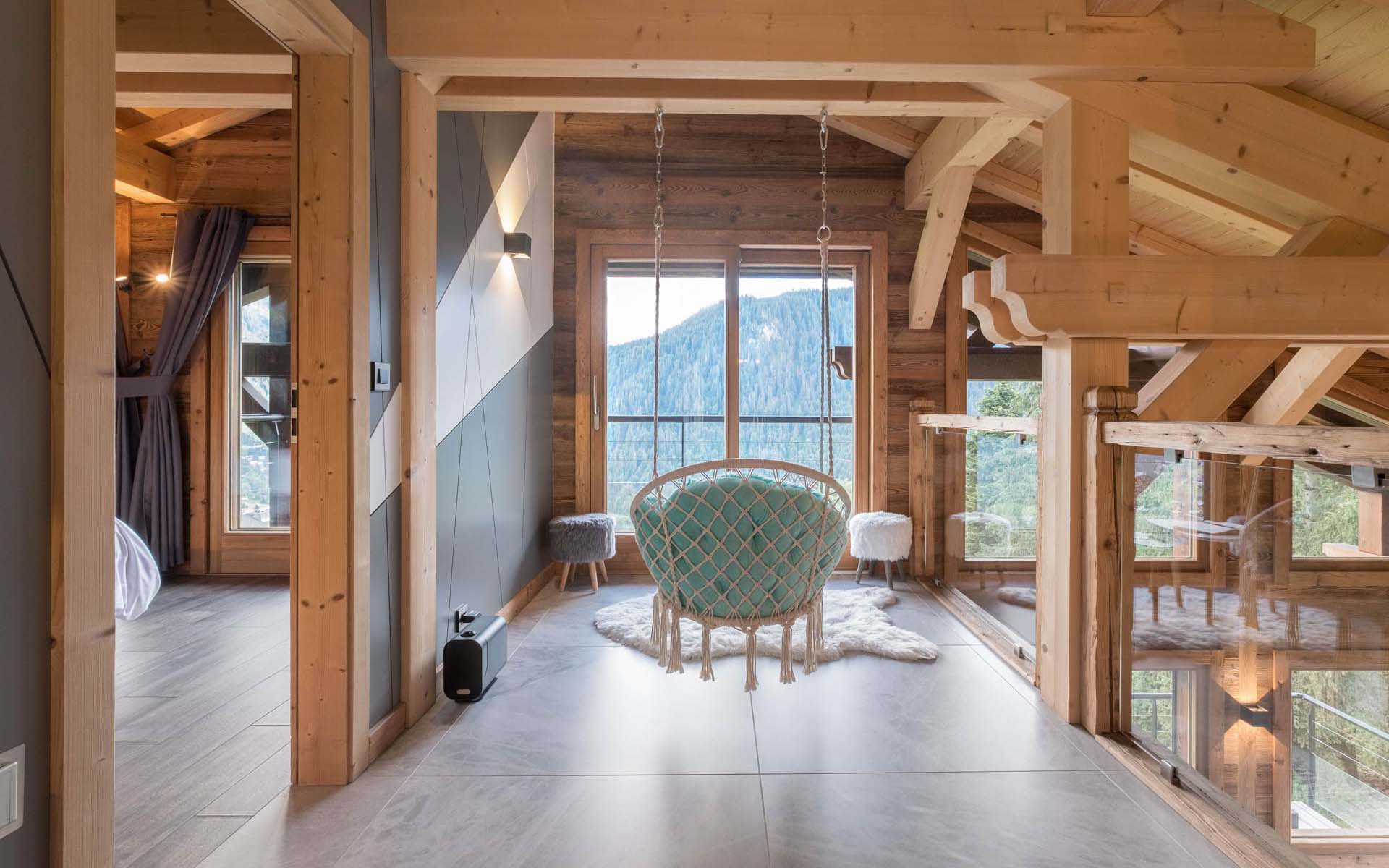 Chalet Spencer, Chatel