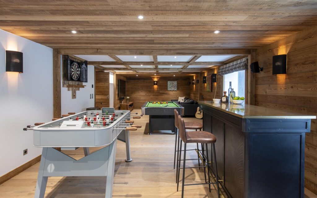 Chalet La Folie Luxury Ski Chalet Meribel France 43