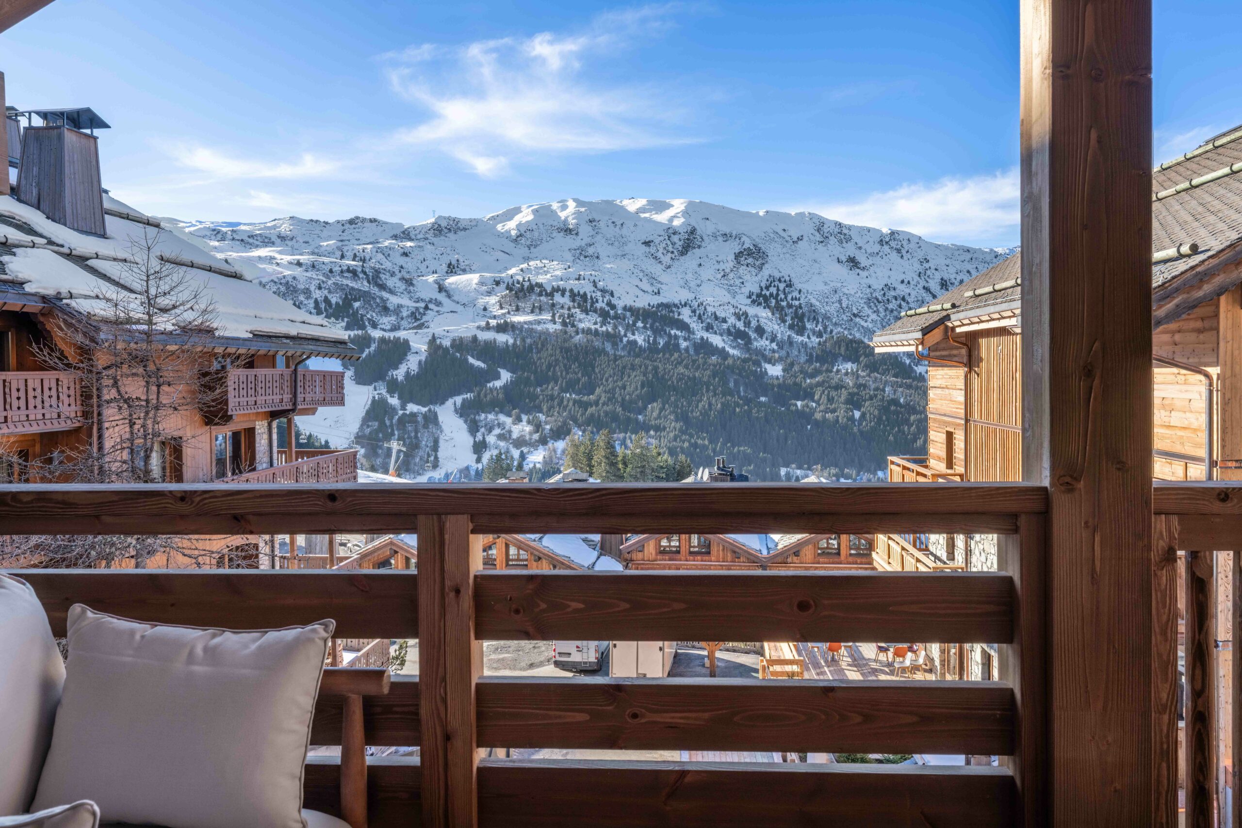 Article Guide: Skiing in Méribel & When to Visit