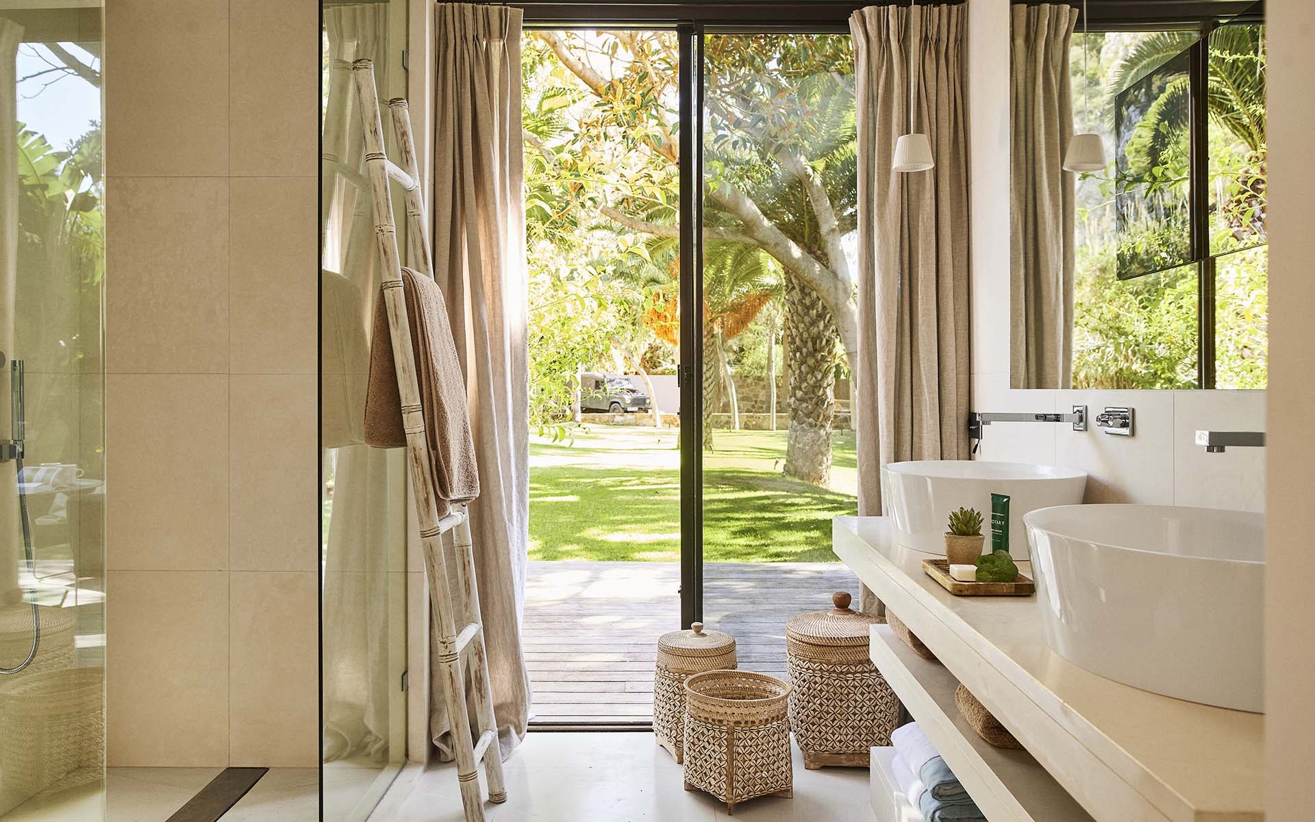 Villa Punta Paloma, Tarifa