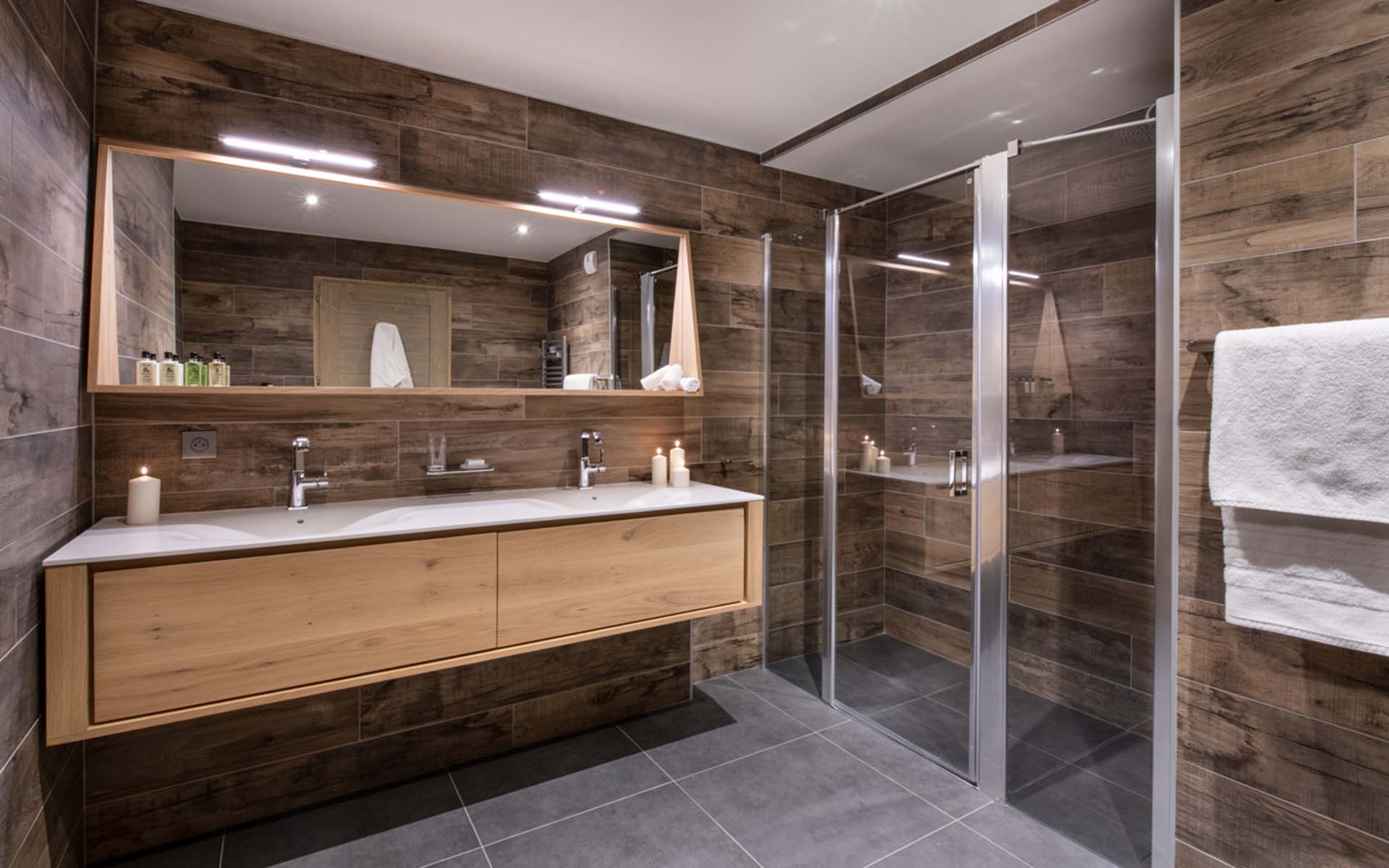 Mammoth Lodge Penthouse D15, Courchevel 1650
